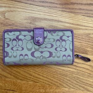 Vintage Coach Purple and Light Gray Monogram Zip Wallet